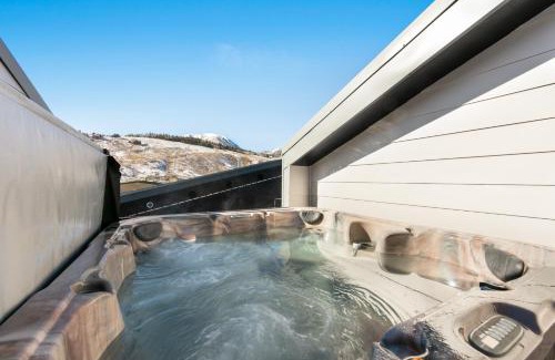 Silverthorne Villa | 4th Street Crossing 320D by Summit County Mountain Retreats
