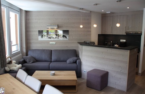 Val Claret Apartment | 5 * apt at the foot of the slopes (2150m), 3 balconies, 3 iPads, loudspeaker in each room