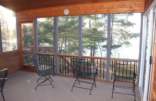 Nevis House | 5 bed 3 bath Home Near Nevis MN