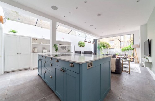 Clapham Apartment | 5 Bed Apartment in Clapham