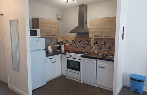 Le Croisic Apartment | 5-Bed Apartment, Near Port, Private Parking