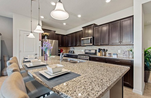 Loughman House | 5 Bedroom, 5 bath Villa