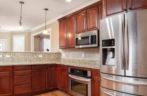 Asheville Apartment | 5 Bedroom 685119 by Houzlet