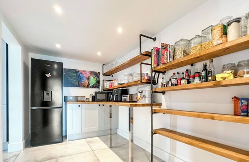 Saint Erth Praze Cottage | 5 bedroom accommodation in Crowntown, near Helston