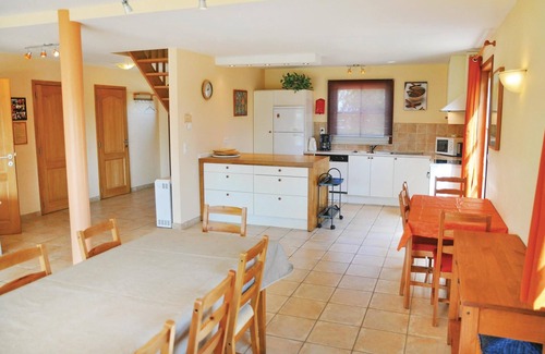 Somme-Leuze House | 5 bedroom accommodation in Somme-Leuze