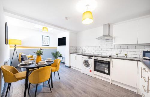 Whitefield House | 5-Bedroom apartment in Manchester