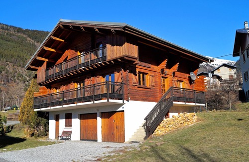 Seez Ski Chalet | 5 bedroom Chalet Seez for La Rosiere or Les Arcs