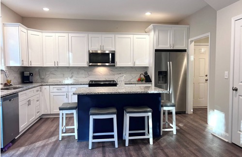 Westport House | 5 Bedroom Family Home in Denver - Westport - Lake Norman