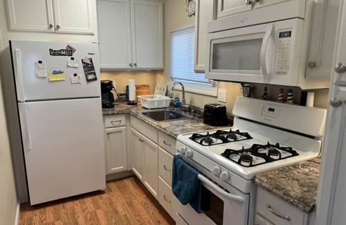 Beach Haven West House | 5 BEDROOM LAGOON FRONT - NEW TO RENTAL MARKET