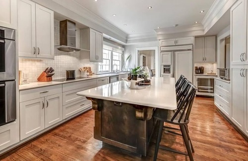 Buckhead Apartment | 5 Bedroom Single family 255298 by Houzlet