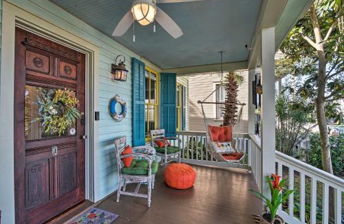 San Jacinto House | 5 Blocks to Beach Coastal Cottage in Galveston!
