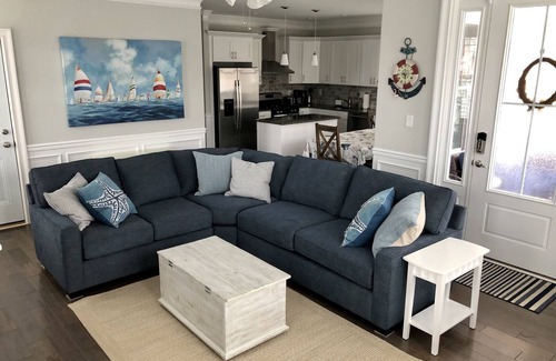 North End Condo | 5 BR/3 BA, 1st FL, close to beach & town in the heart of OCNJ, sleep 14