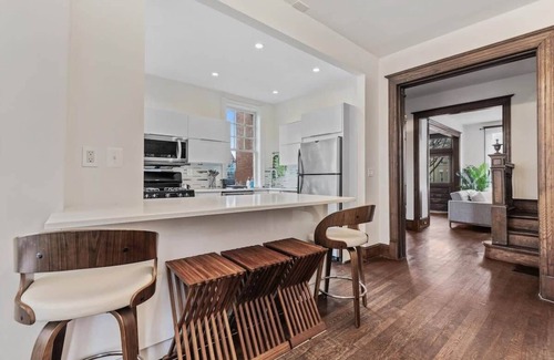 Park View House | 5-BR Historic Home Nestled Btw Petworth & CoHi