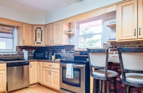 Oxon Hill House | 5-BR Home ✫ National Harbor ✫ MGM Casino ✫ Outlets