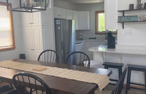 Ocean Sands House | 5 BR OBX Beach House in Corolla, NC - 8 Minute Walk to the Beach & Pet Friendly