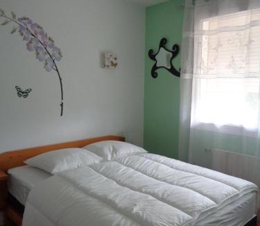 Manciet Villa | 5 Cité Creve Coeur