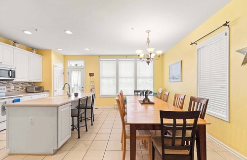 Sunset Island House | 5 Corner Store Ln Sunset Island | Resort Community