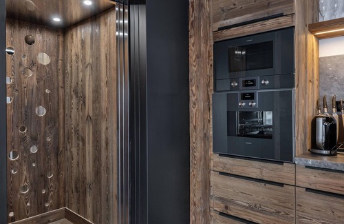 Val-d'Isere Ski Chalet | 5* Design Chalet with pool, hammam, cinema and parking in Val d'Isère