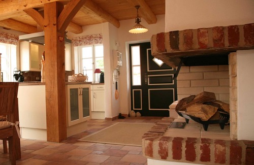 Borgerende Apartment | 5* half-timbered FH, fireplace, sauna, WLAN approx. 250m to the beach