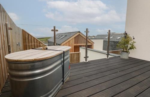 Porth House | 5 Longshore