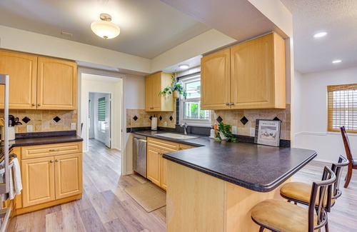 Sarasota Springs House | 5 Mi to Dtwn: Family-Friendly Sarasota Home