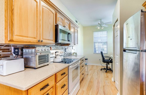 Biggar Condo | 5 Mi to JetBlue Park: Condo w/Pool & Pickleball