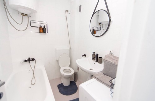 Banja Luka Condo | 5 min Apartment - 2 bedroom apartment, Banja Luka center
