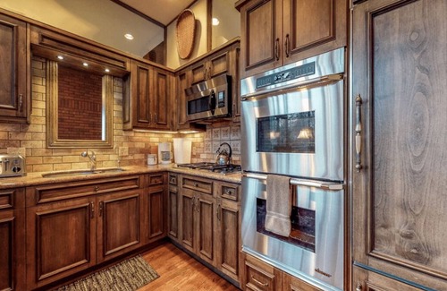 Telluride House | 5 min to lifts - Hot Tub - Free Car -Mountain Views - Privacy