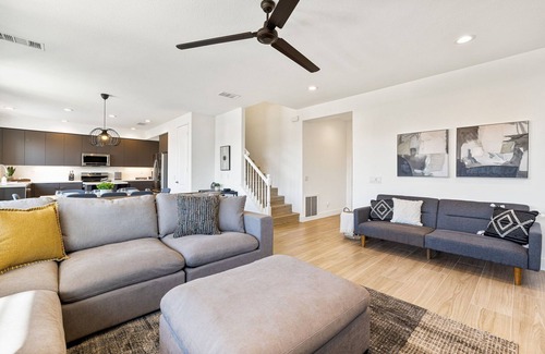 Anastacia House | 5 mins to Coachella - Resort-Style Pool and Spa