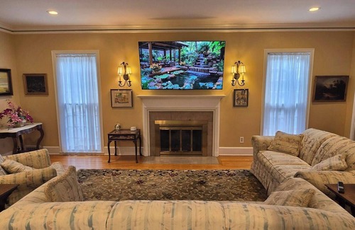 Athens House | 5 Points Oasis. UGA Home Away. Park & walk