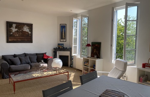 La Tremblade Apartment | 5-room apartment 2 mn walk from town. 5 mn from beaches, 25 mn from Royan.