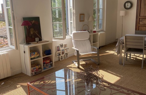 La Tremblade Apartment | 5-room apartment 2 mn walk from town. 5 mn from beaches, 25 mn from Royan.