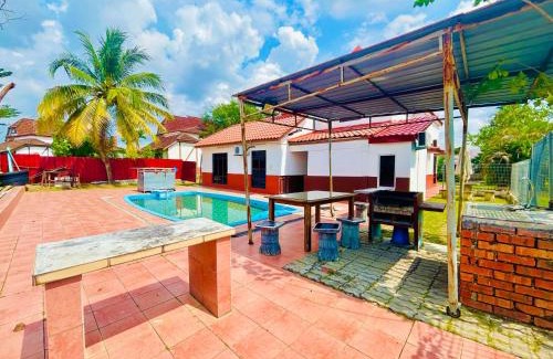 Alor Gajah House | 5 Roomstay A famosa resort