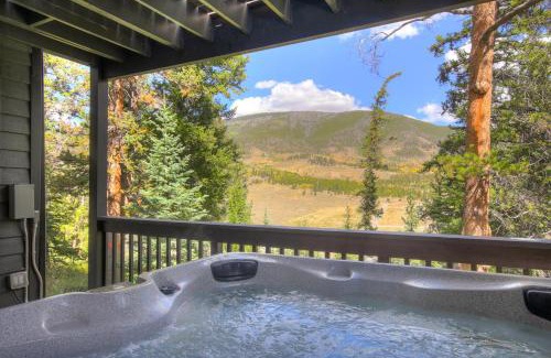 Keystone House | 5 Ski Resorts within 16 Miles - Salt Water Hot Tub