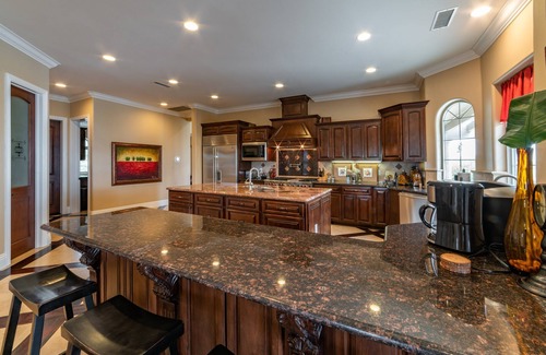Temecula House | 5-STAR Luxury Private Estate w/Panoramic Views of Temecula Wine Country
