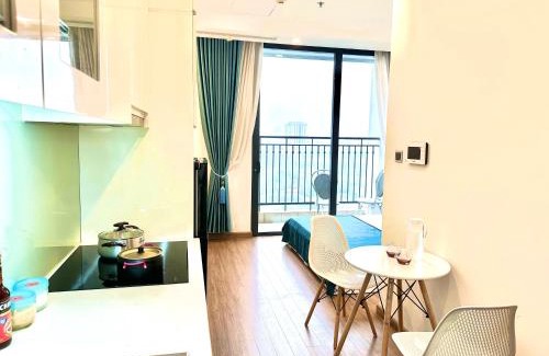 Tu Liem Apartment | 5 Star Studio Apt In Delux Vinhomes Green Bay Near Keangnam And My Dinh