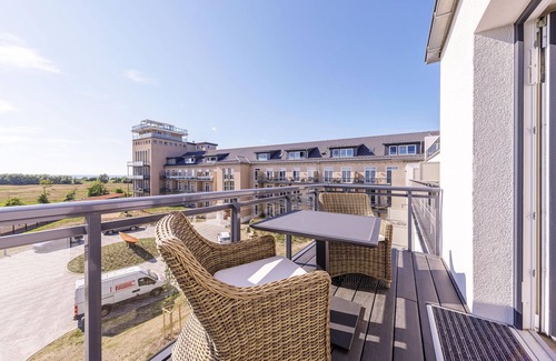 Ostseebad Wustrow Apartment | 5-star vacation apartment Sonnenberg between the Bodden and the Baltic Sea