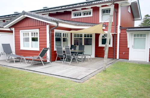 Wyk auf Foehr House | 5-star vacation home with approx. 80 sqm living space on the ground and upper floor