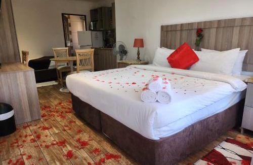 Greater Johannesburg Metropolitan Area Apartment | 50 Galena Affordable Luxury