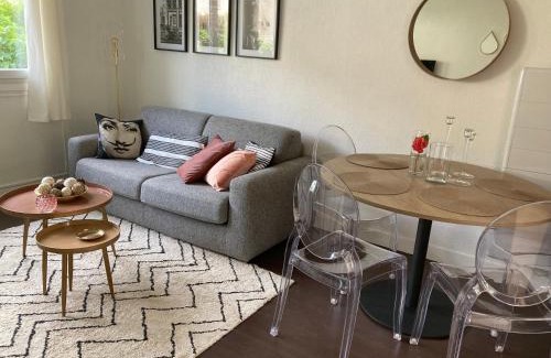 Toulouse South-East House | 50 m2 T2 au calme, lumineux, confortable, cosy, climatisé, privatif avec parking gratuit et terrasse