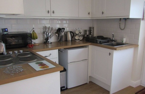 Trusthorpe House | 50 meters from miles of dog friendly beach