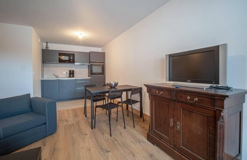 Valmorel Apartment | 50m from ski slopes, 4th floor, balcony, tv, 55m², Valmorel