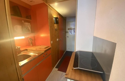 Arc-1800 Apartment | 50m from resort center, 2nd floor, view mountain, tv, 24m², Les Arcs