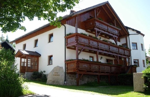 Haidmuhle Apartment | 50qm große Ferienwohnung für 2 bis 4 Personen mit Wohnraum und Schlafzimmer