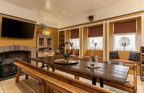 Kingussie House | 50TheHighstreet by The House of Danu