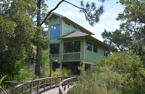 Saint Helena Island Villa | 511 Sunsuite - New to VRBO! Resort Access Included!