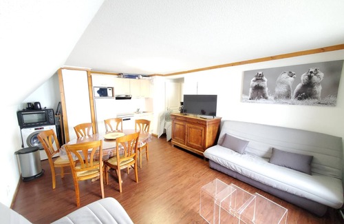 Besse-et-Saint-Anastaise Apartment | 5154b