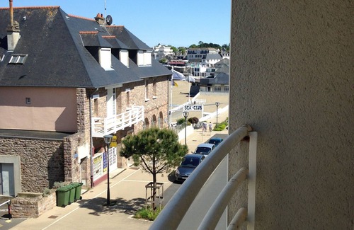 Saint-Quay-Portrieux Apartment | 52m2 duplex apartment for 2 to 4 people