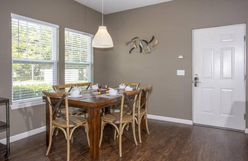 Kissimmee House | 5370 INCREDIBLE 8 MINS TO DISNEY LUCAYA VILLAGE RESORT