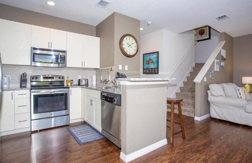 Kissimmee House | 5370 INCREDIBLE 8 MINS TO DISNEY LUCAYA VILLAGE RESORT